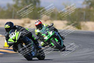 media/Feb-03-2024-SoCal Trackdays (Sat) [[767c60a41c]]/8-Turn 7 (1140am)/